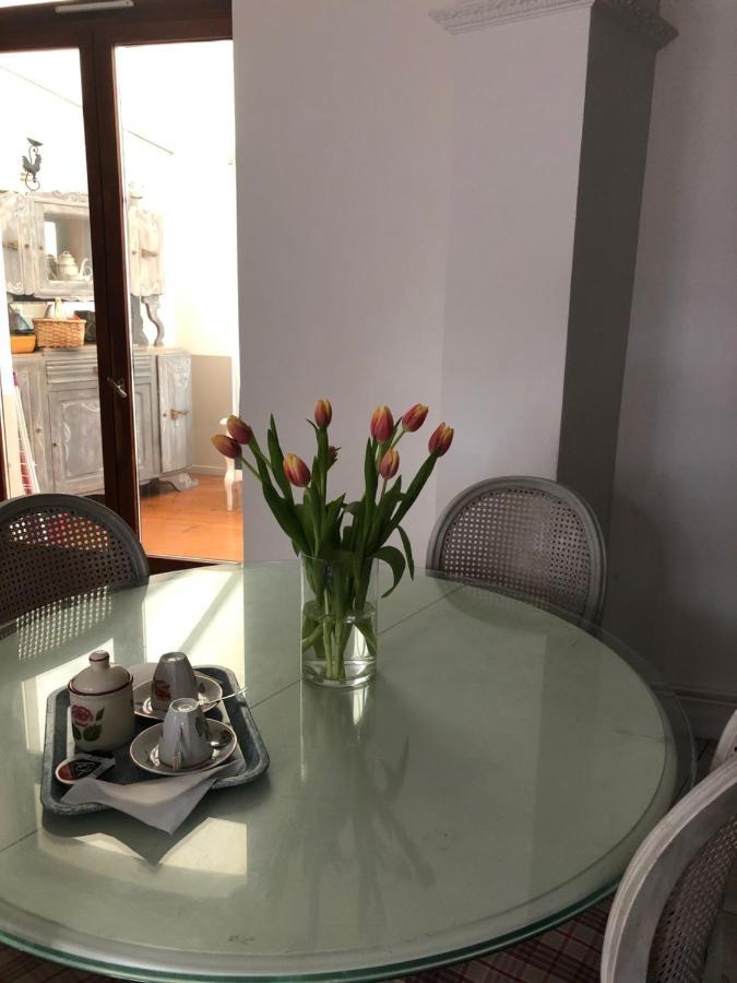 דירות Hem Casa Isabel Dias מראה חיצוני תמונה